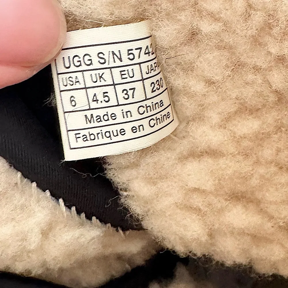 Ugg Waterproof Lace Up Boots Sherpa Lined Suede